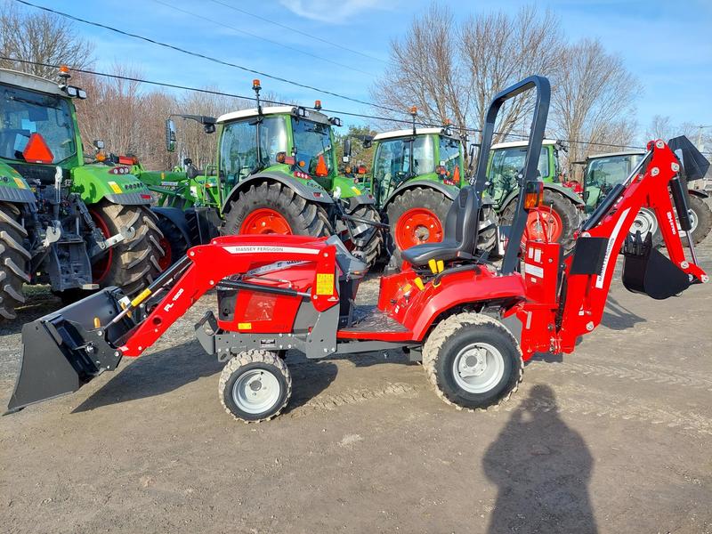 Tractors  Massey Ferguson GC1723EB Subcompact Tractor with Loader & Backhoe Photo